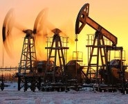 Путин сообщил о согласии российских нефтяников не наращивать добычу